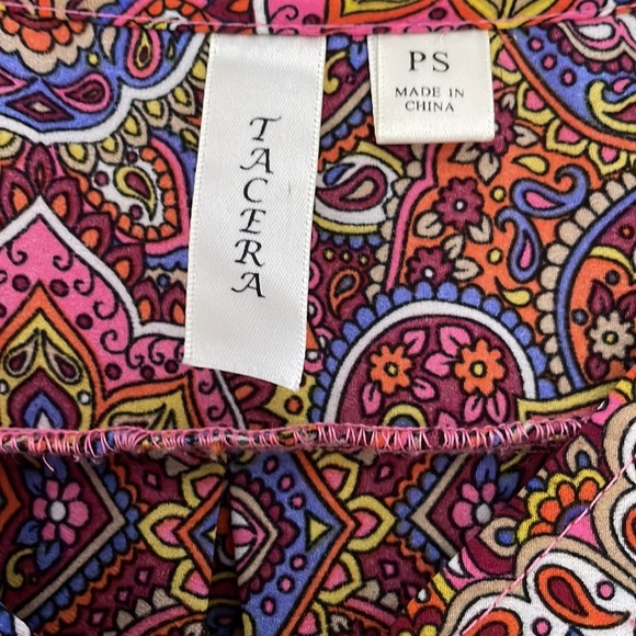 TACERA Top/ Blouse - Picture 8 of 12